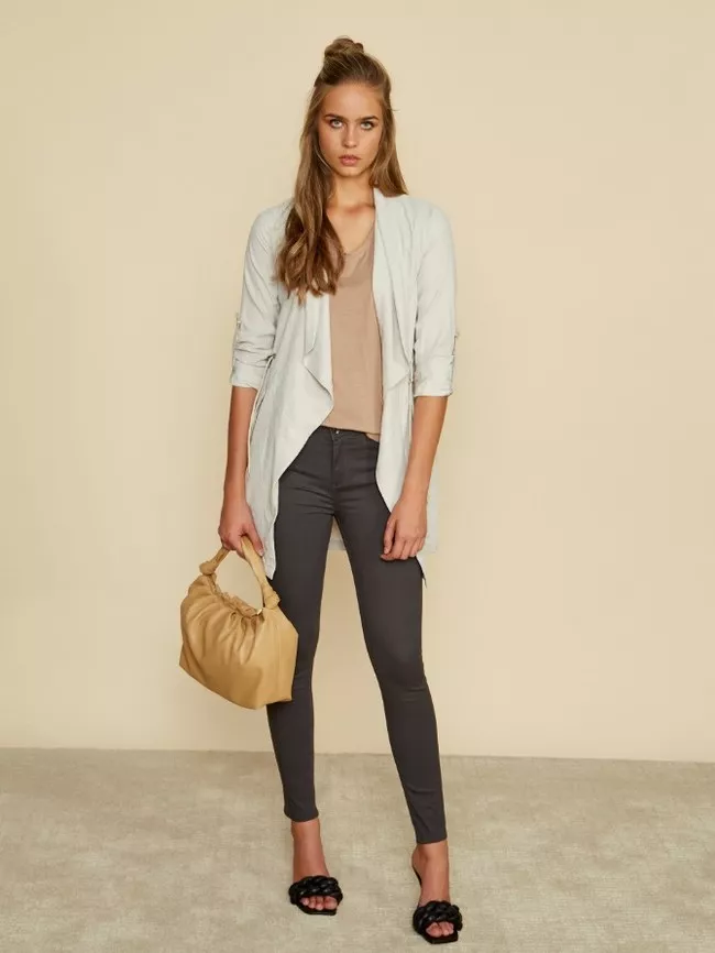 Šedé dámské slim fit kalhoty ZOOT Baseline Anna (2)